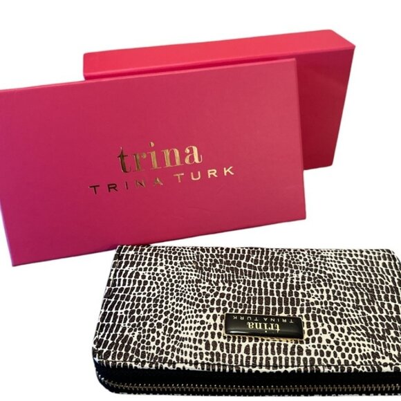 Trina Turk NWT Zip Wallet - Picture 2 of 5